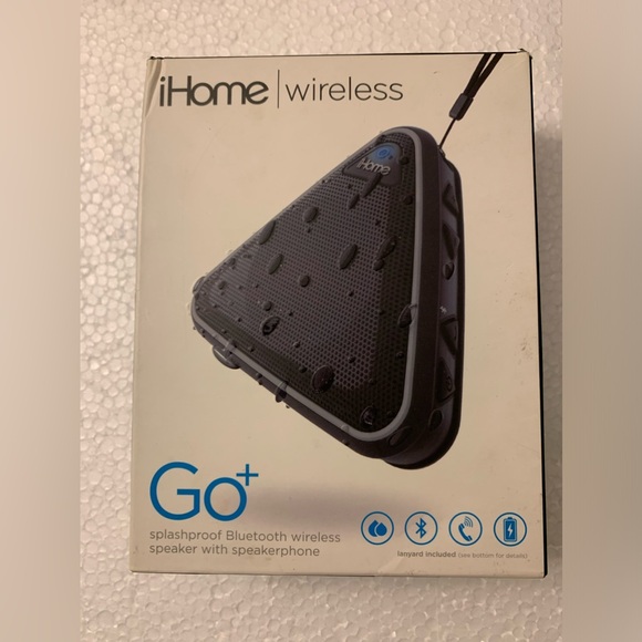 iHome Splashproof Wireless Speaker with Speaker (Open Box) - Picture 2 of 8